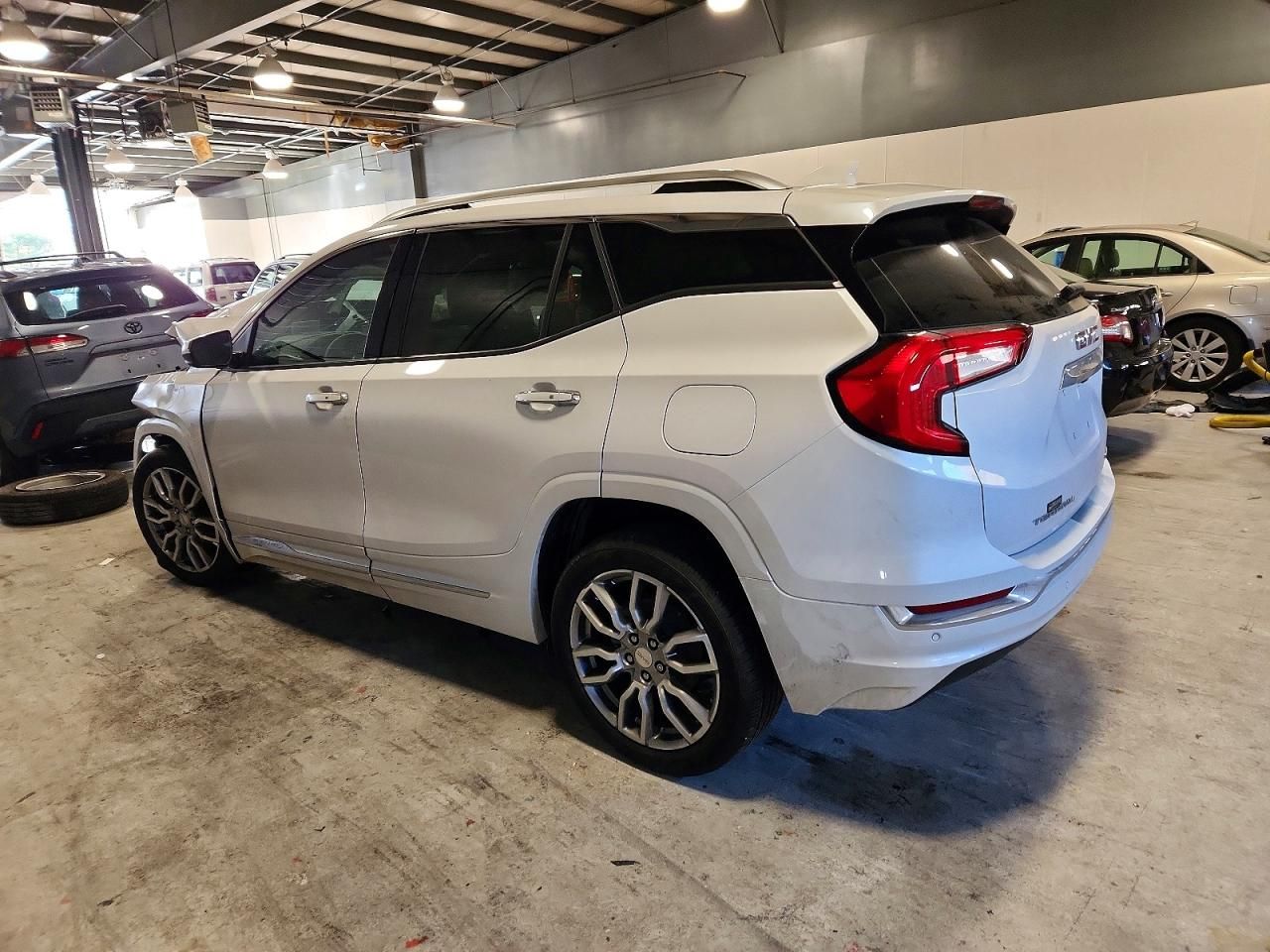 2024 GMC Terrain Denali