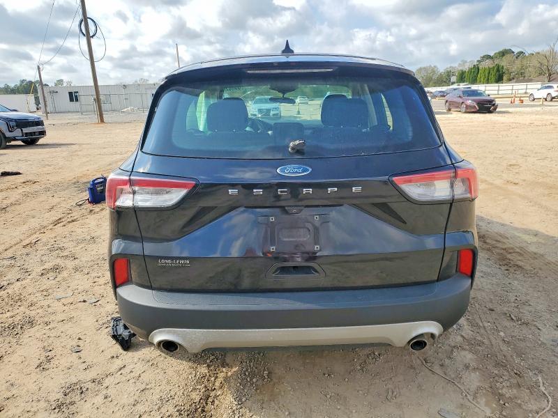 2020 Ford Escape s