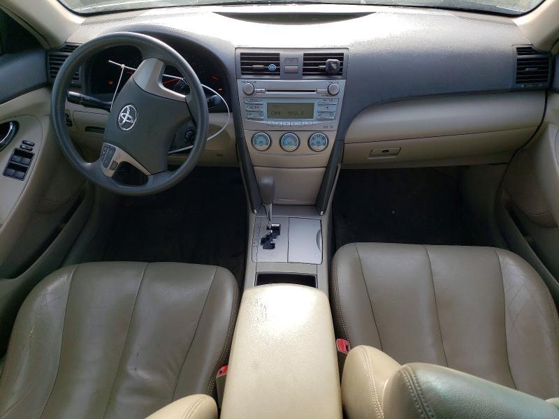 2009 Toyota Camry le
