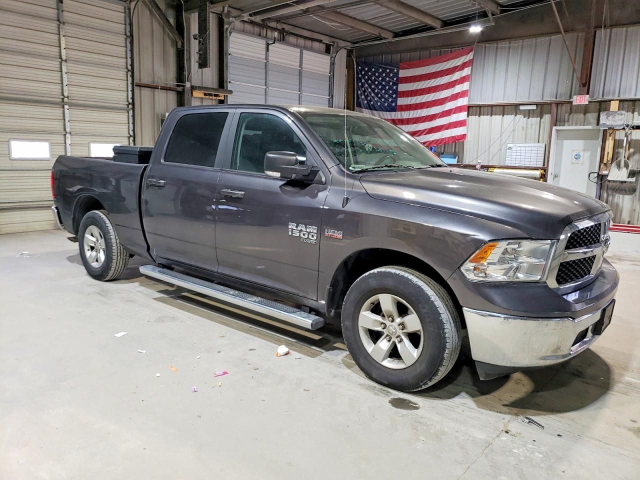 2020 Dodge Ram 1500 Classic slt