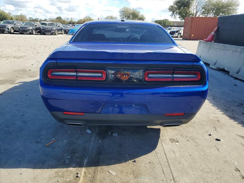 2022 Dodge Challenger gt