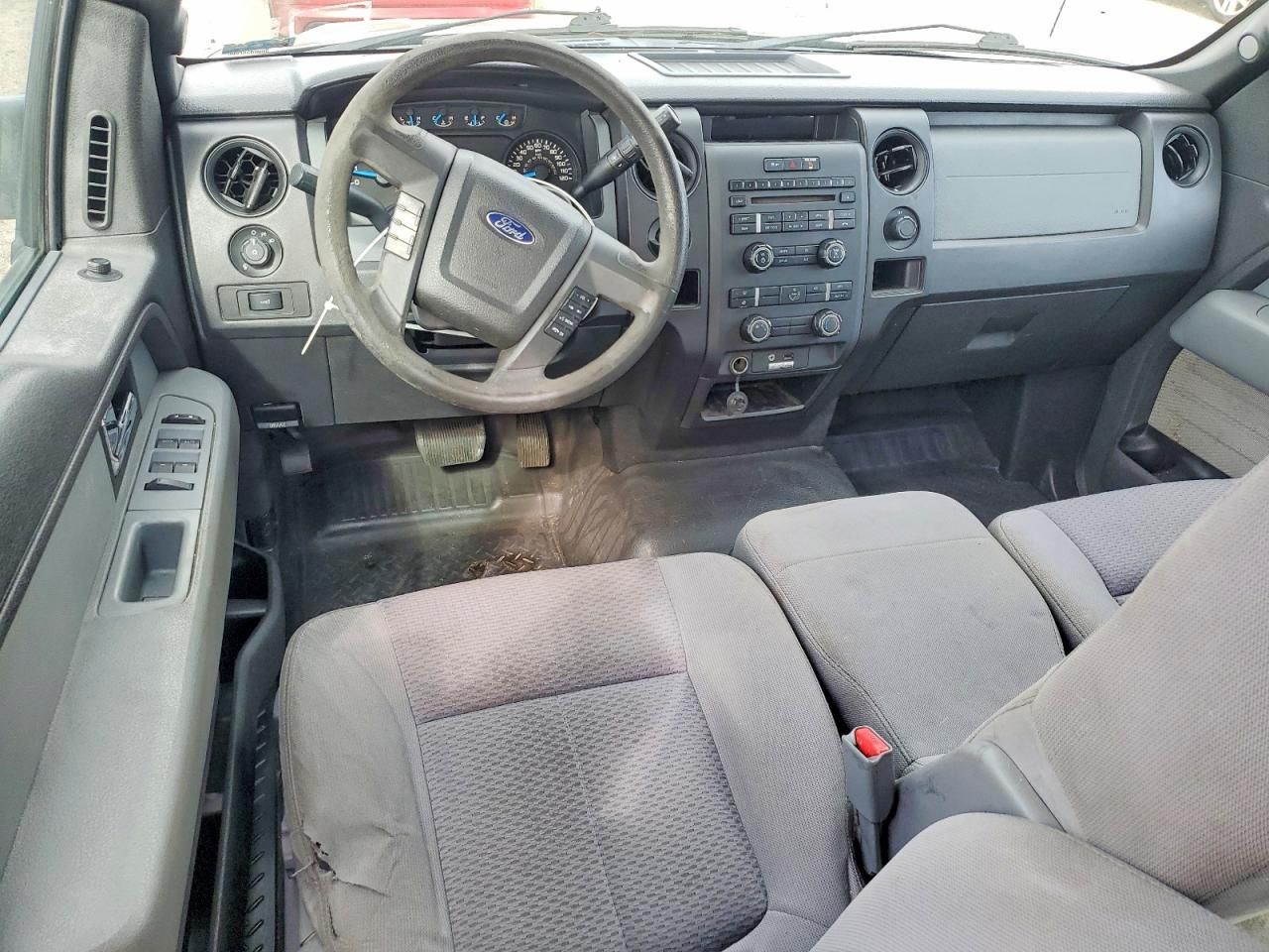 2013 Ford F150 Super cab