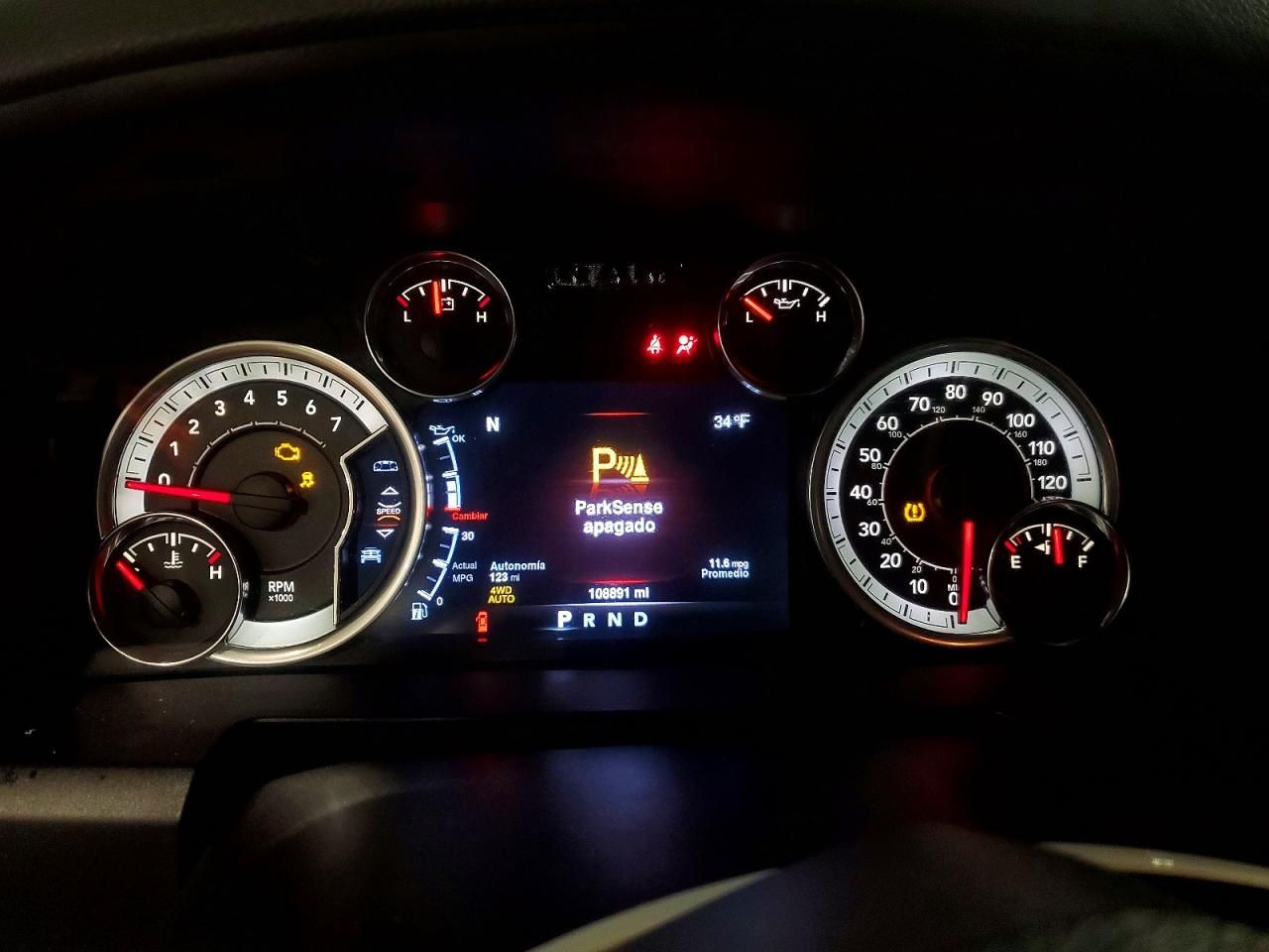 2016 Dodge Ram 1500 slt