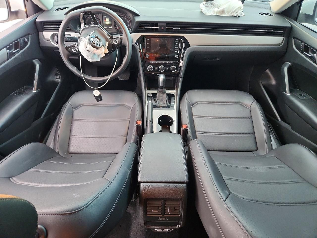 2021 Volkswagen Passat se