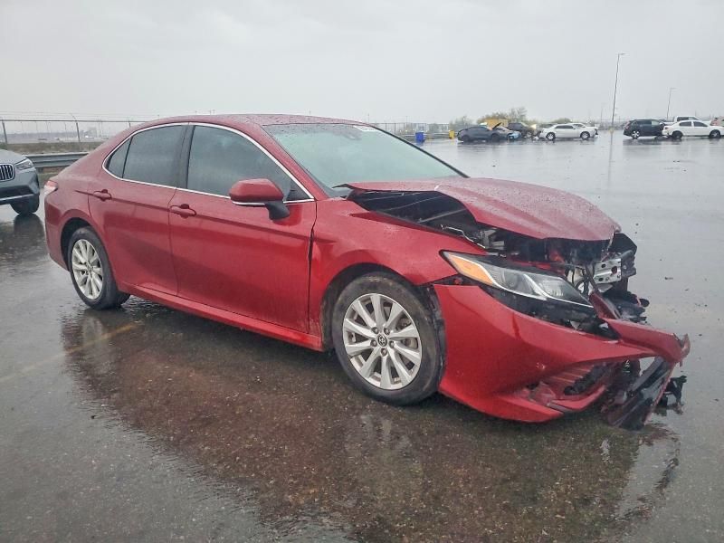 2020 Toyota Camry le