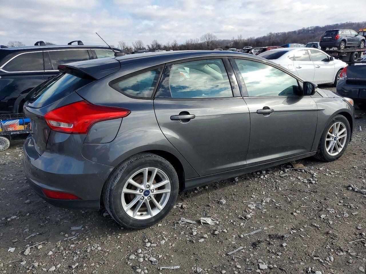 2017 Ford Focus se