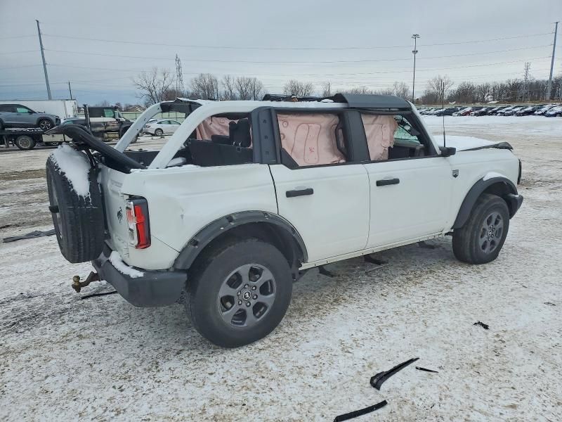2022 Ford Bronco Base