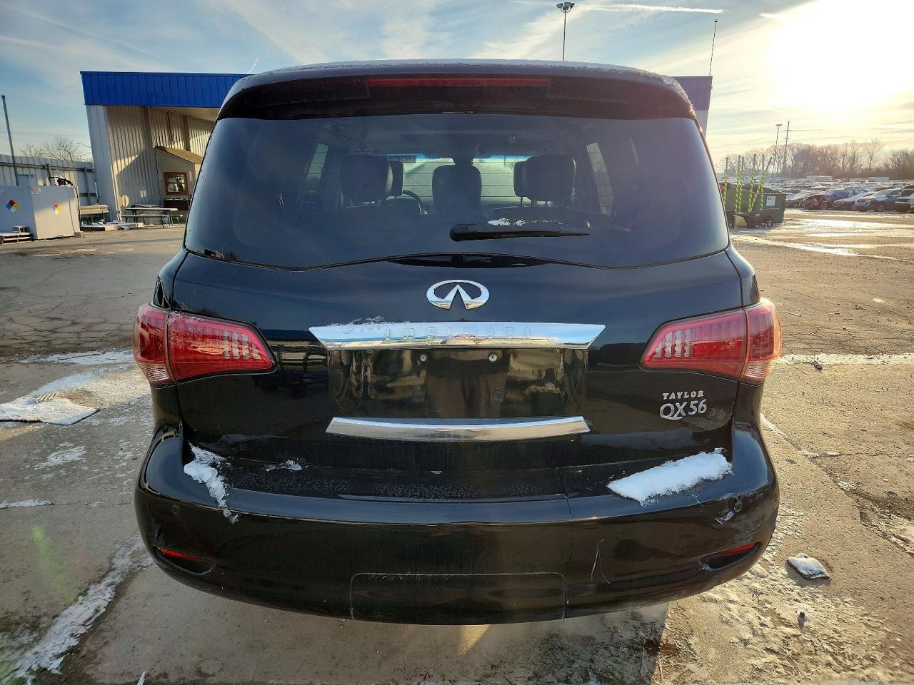 2011 Infinity Qx56