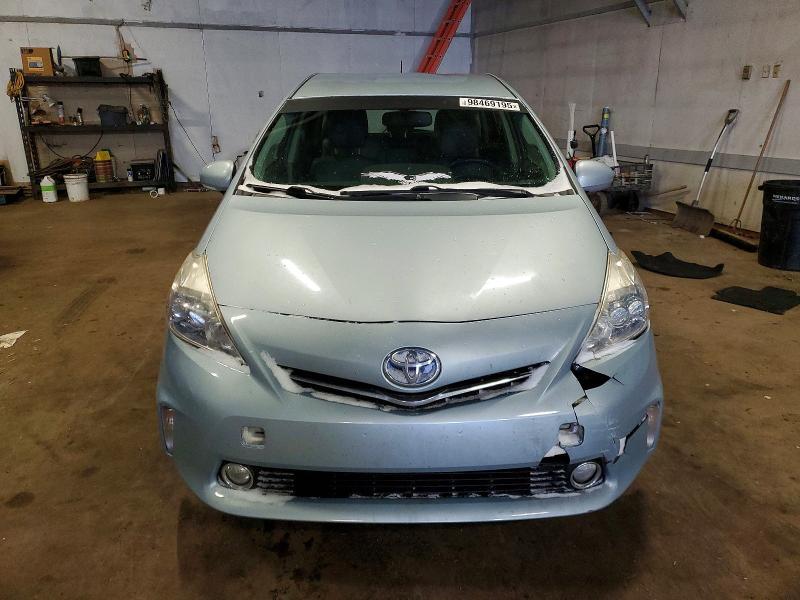 2013 Toyota Prius v