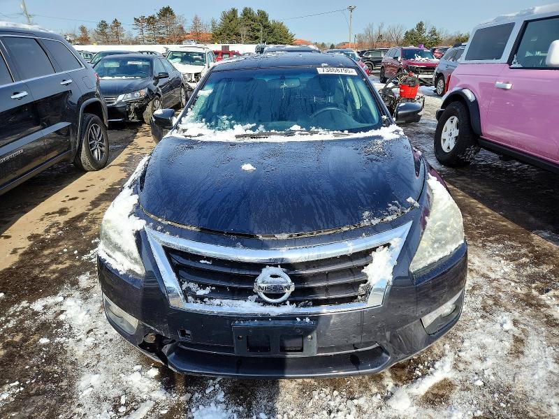 2015 Niss Altima