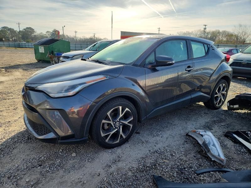 2020 Toyota C-hr xle