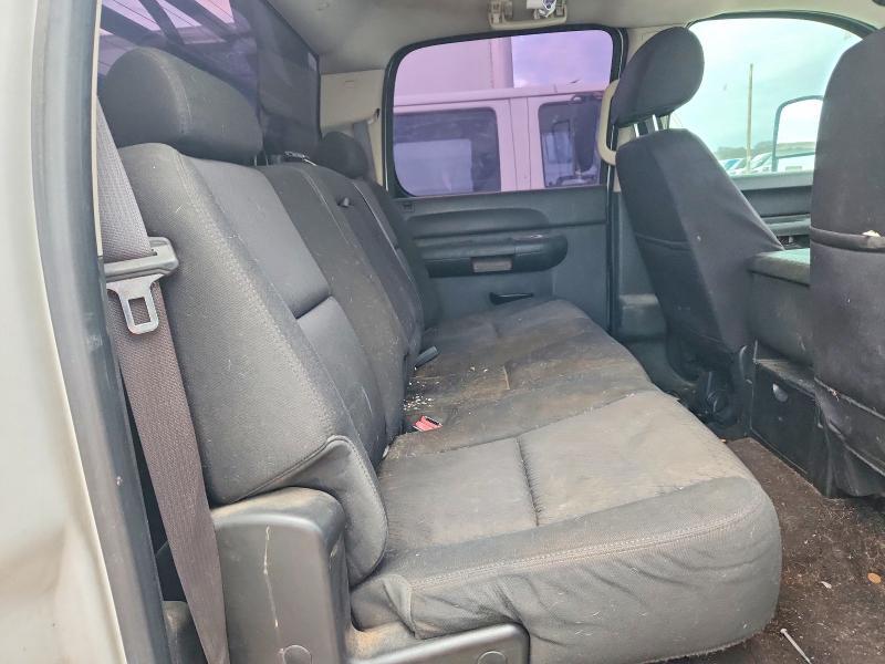 2012 Chevrolet Silverado K3500 LT