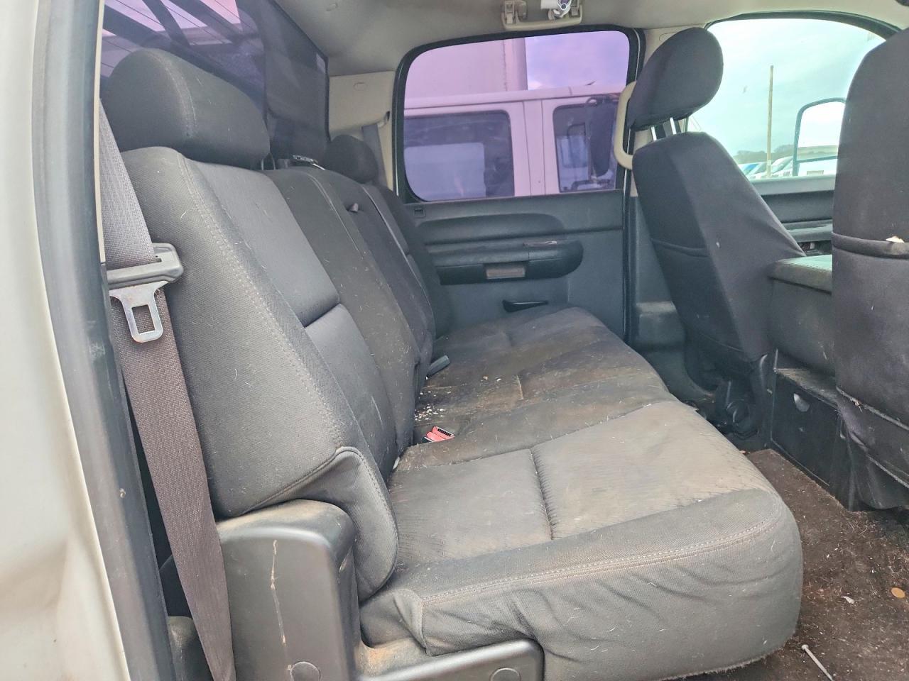 2012 Chevrolet Silverado K3500 LT