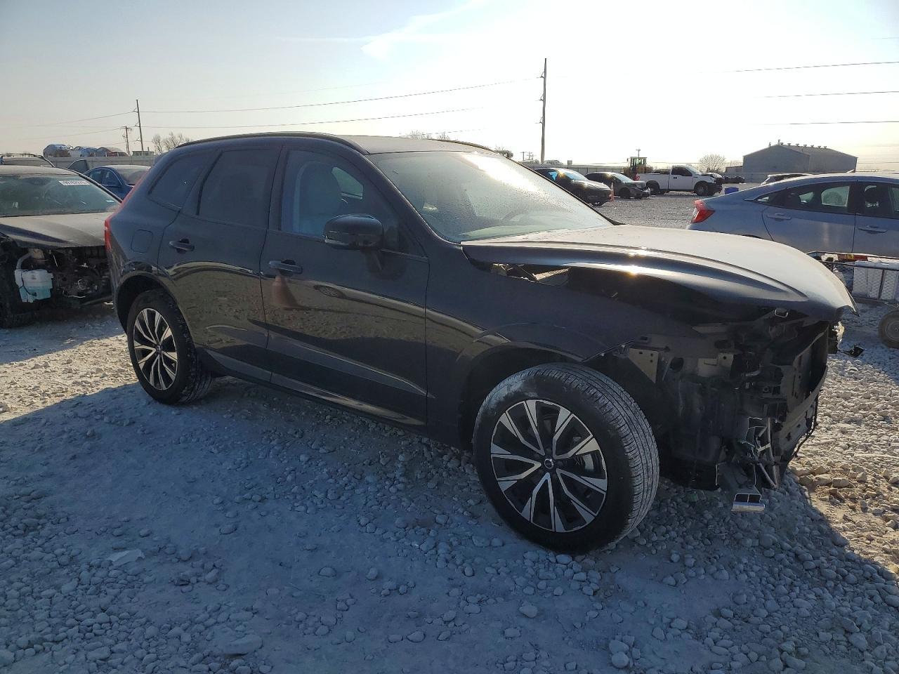 2024 Volvo Xc60 Plus