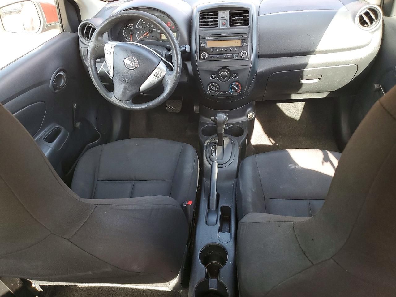 2017 Nissan Versa 1.6 s Plus