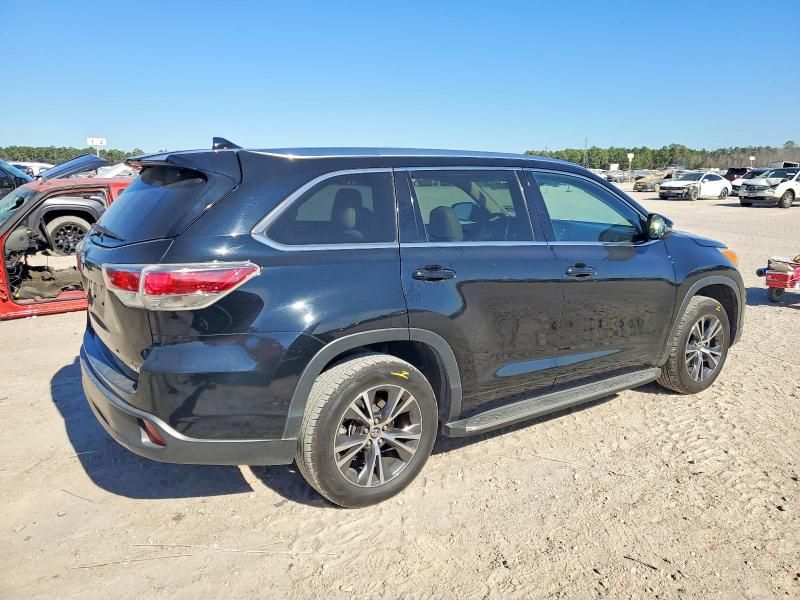 2016 Toyota Highlander xle