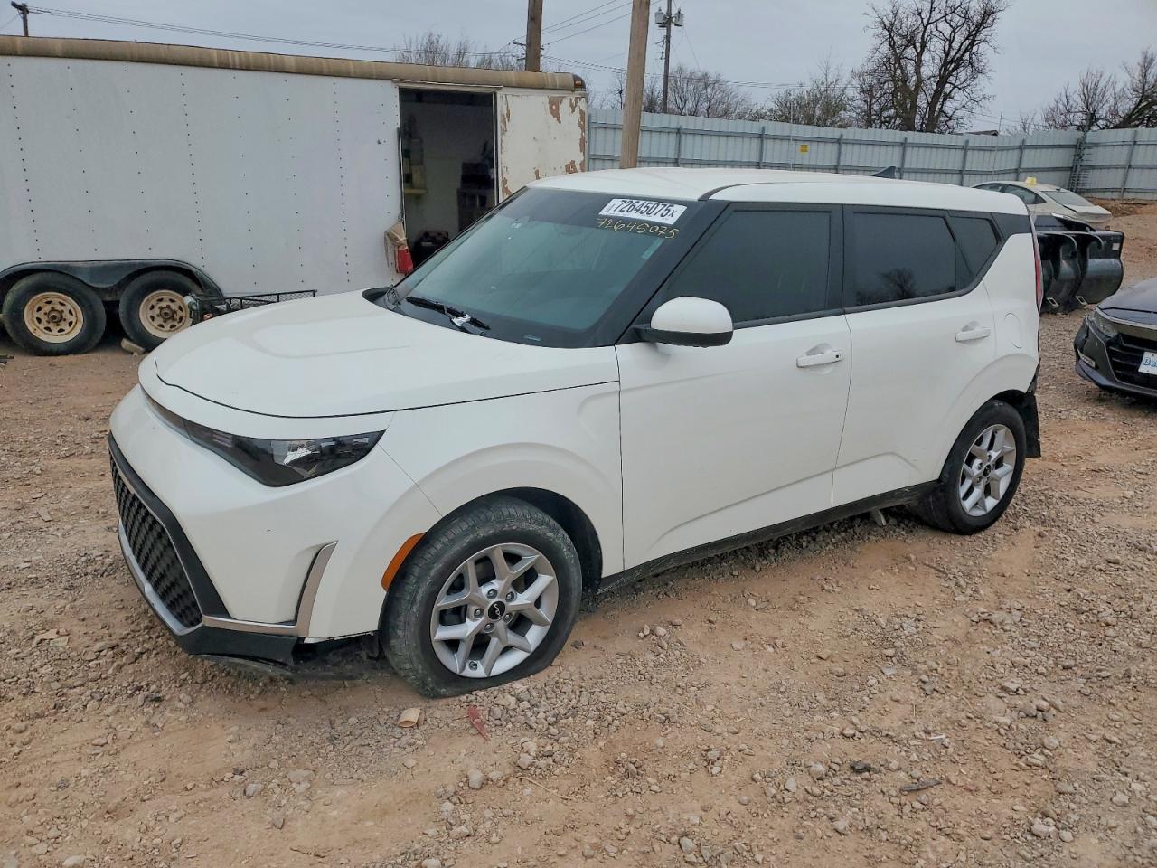 2025 KIA Soul s