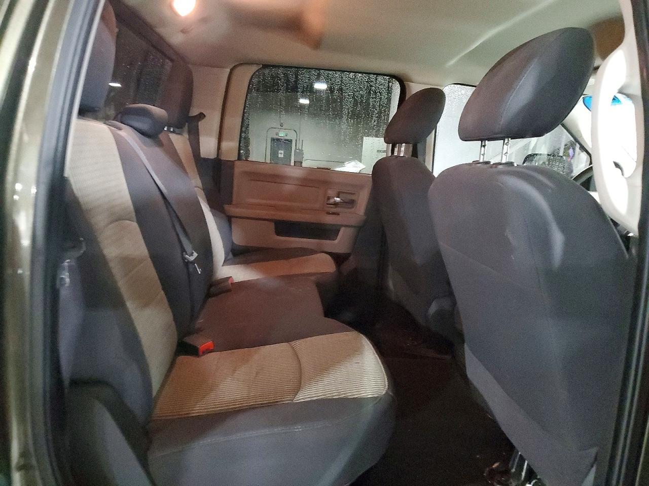 2012 Dodge Ram 2500 slt