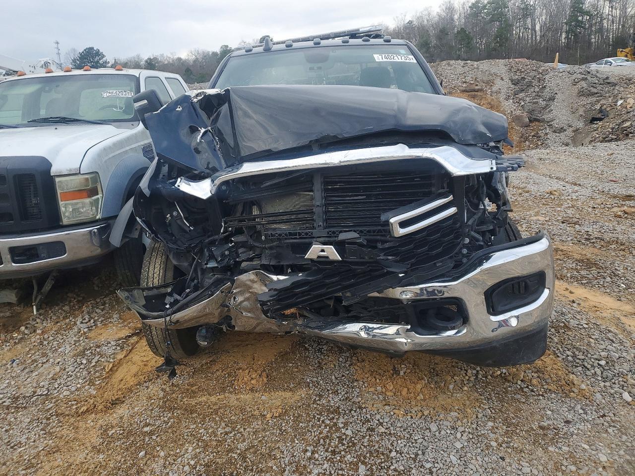 2024 Other 4500 4X2 SLT