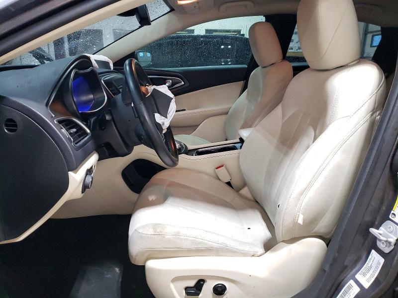 2016 Chrysler 200 Limited