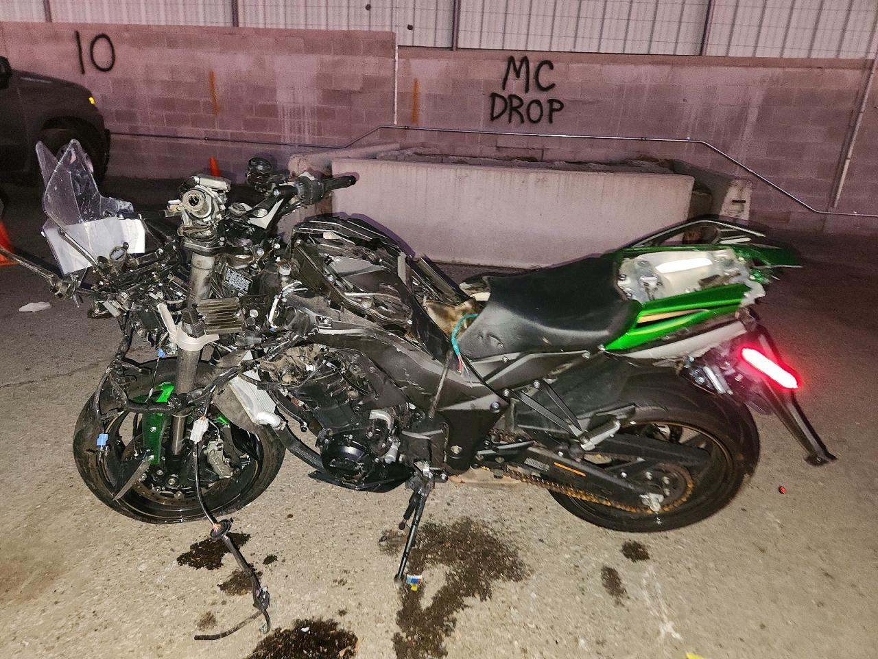 2025 Kawasaki ZX1100 J