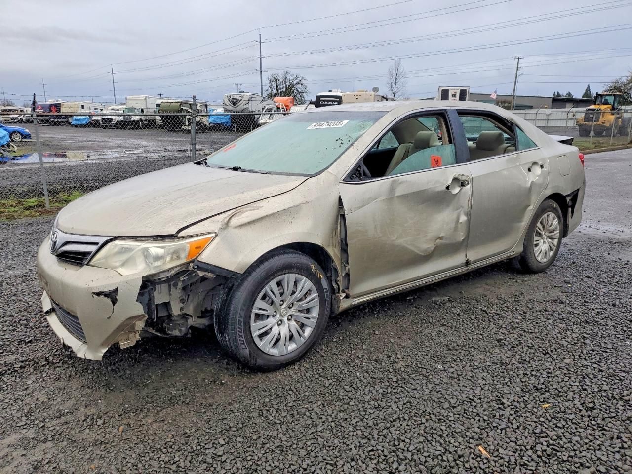 2014 Toyota Camry le