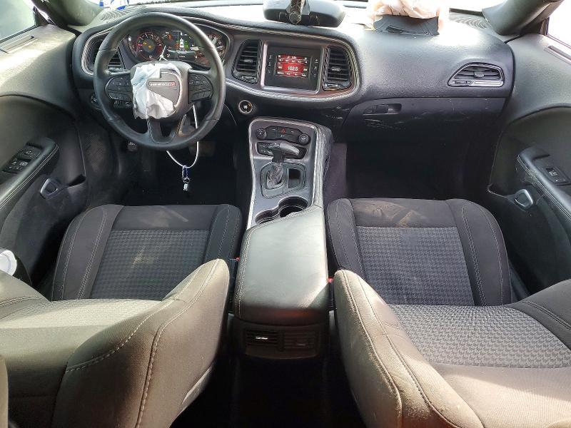 2016 Dodge Challenger sxt