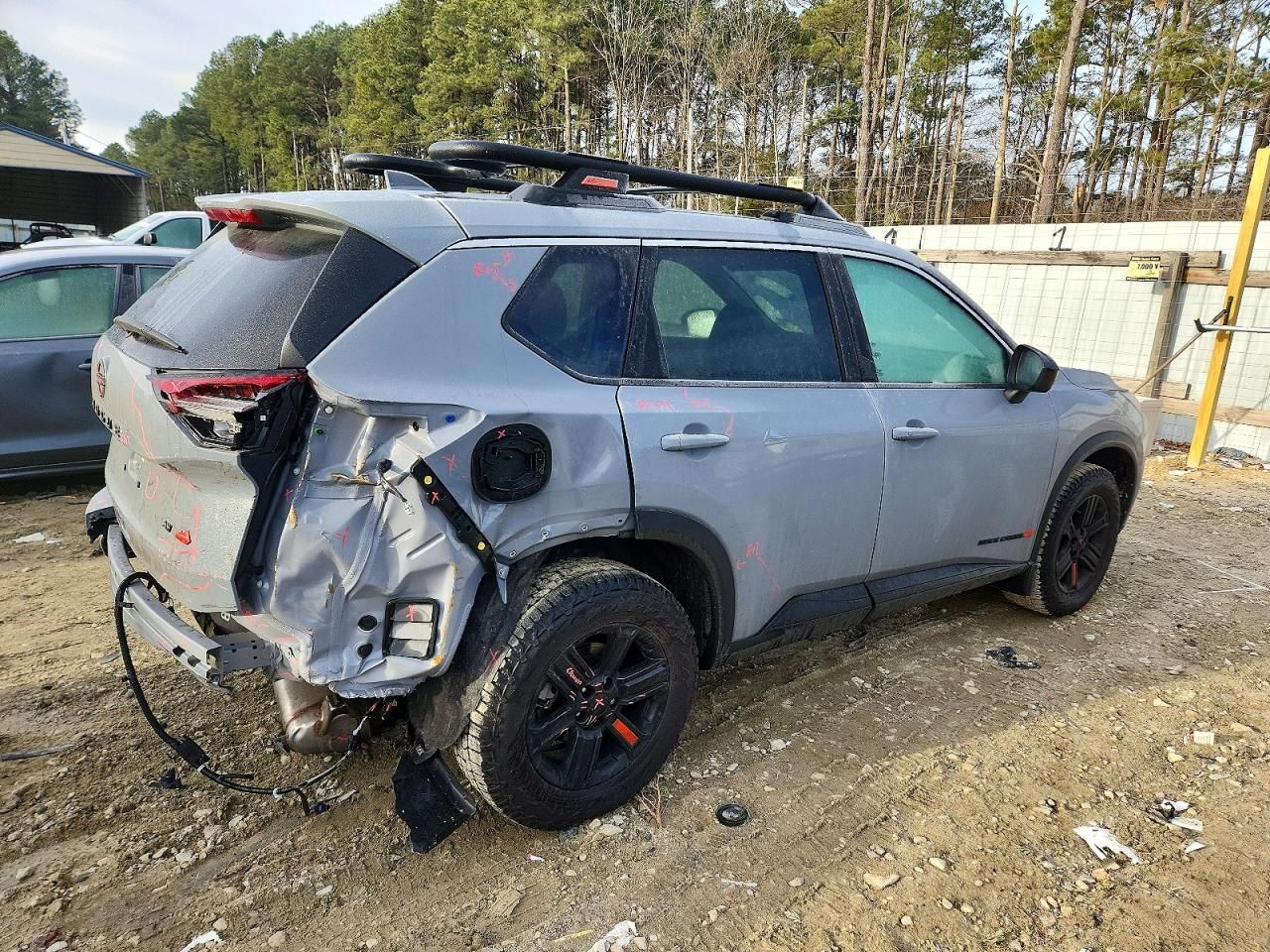 2025 Nissan Rogue sv