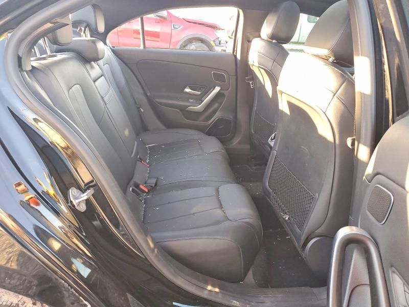 2020 Mercedes-Benz A 220