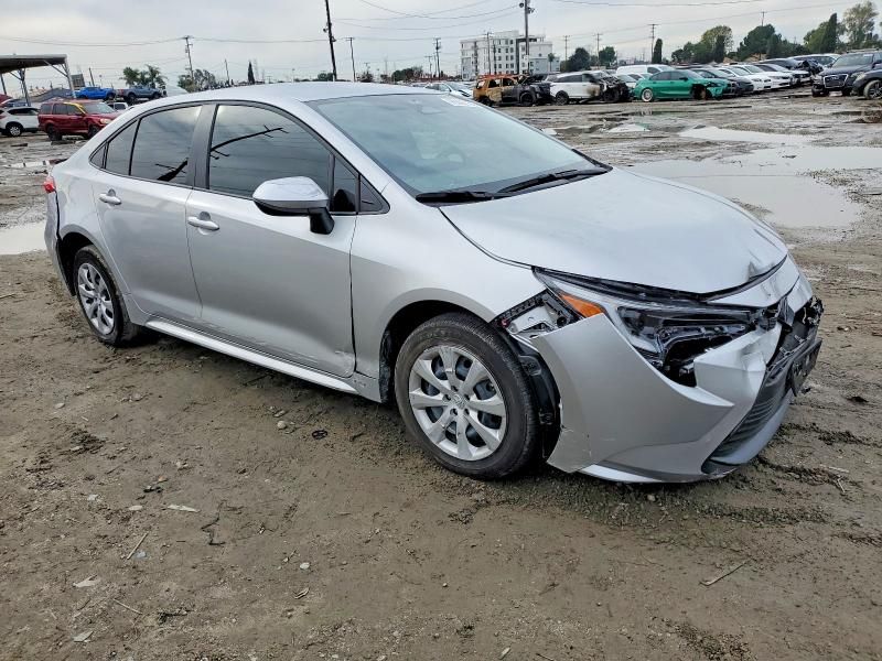 2025 Toyota Corolla le