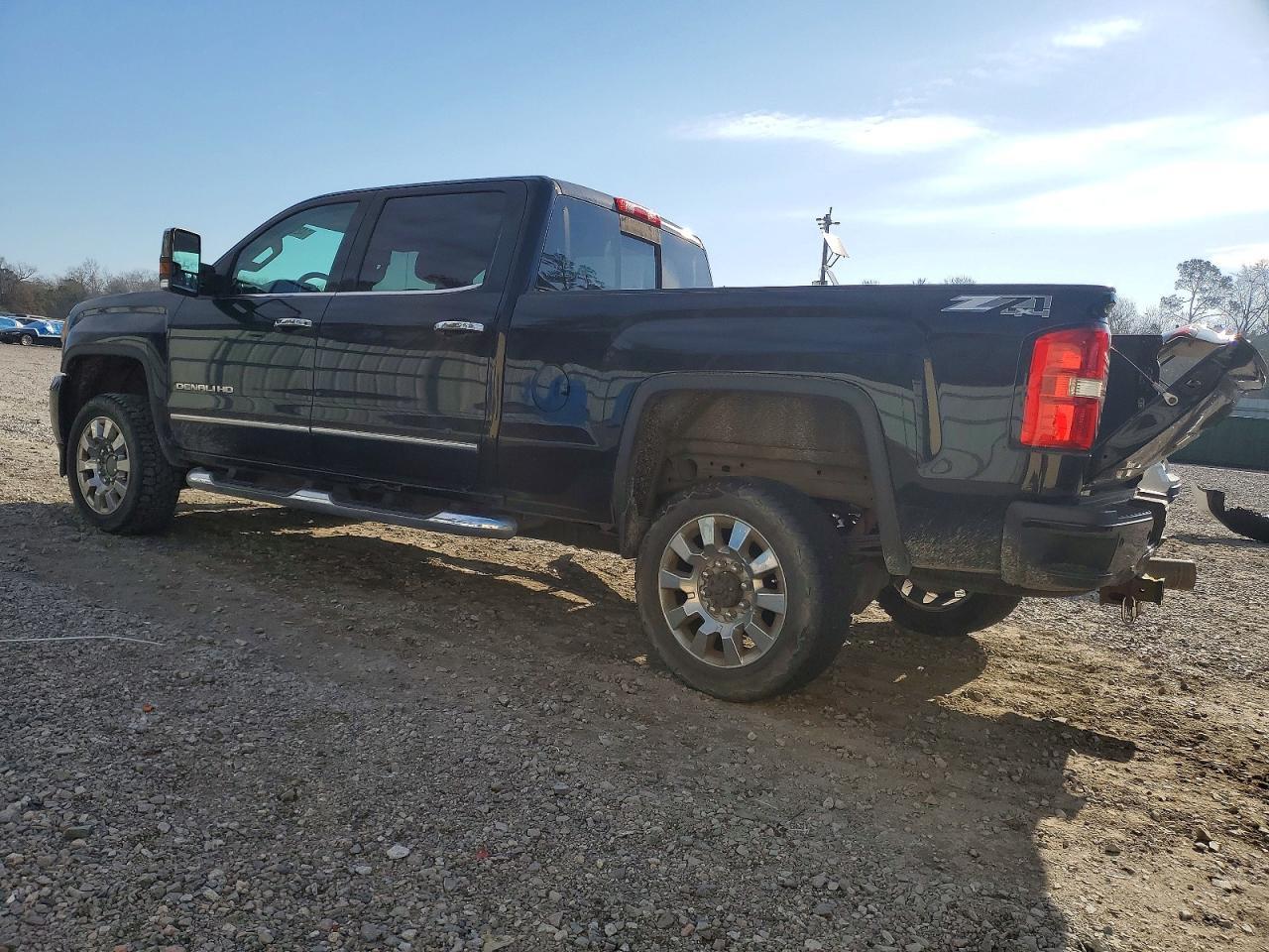 2015 GMC Sierra K2500 Denali