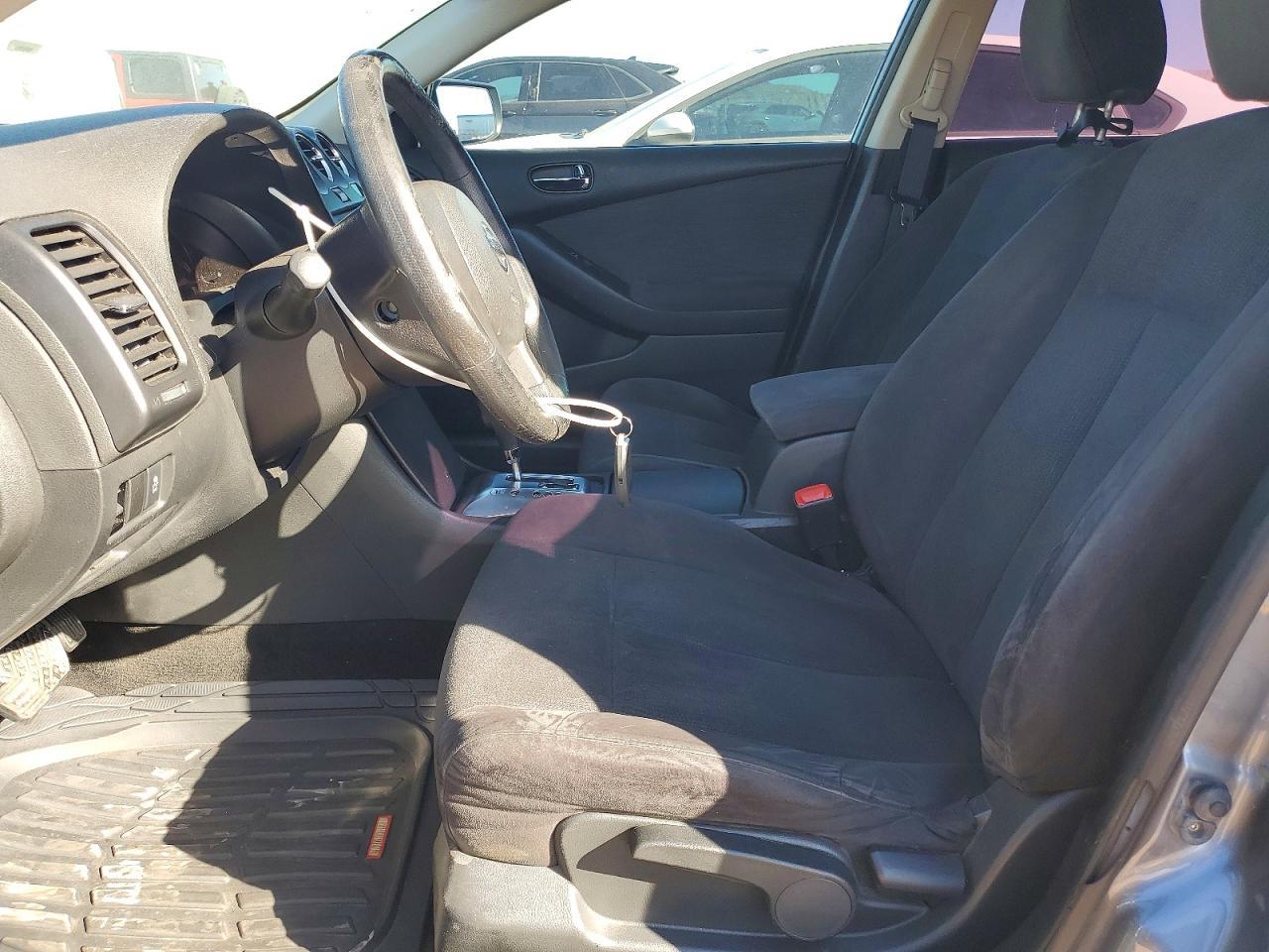 2011 Nissan Altima Base