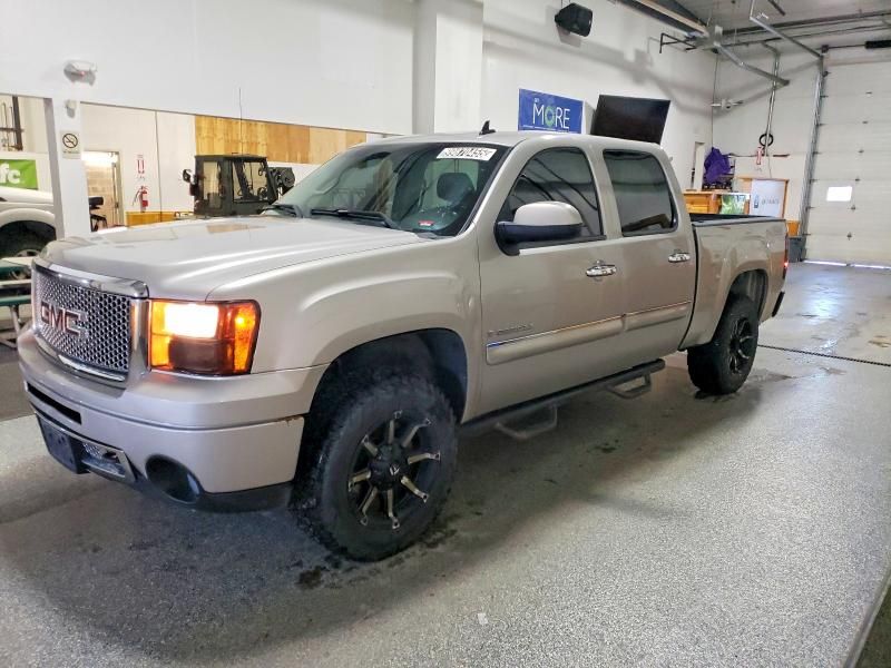 2007 GMC New Sierra Denali