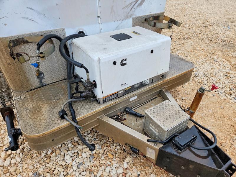 2000 Pelsue Fiber Optic Splicing Trailer