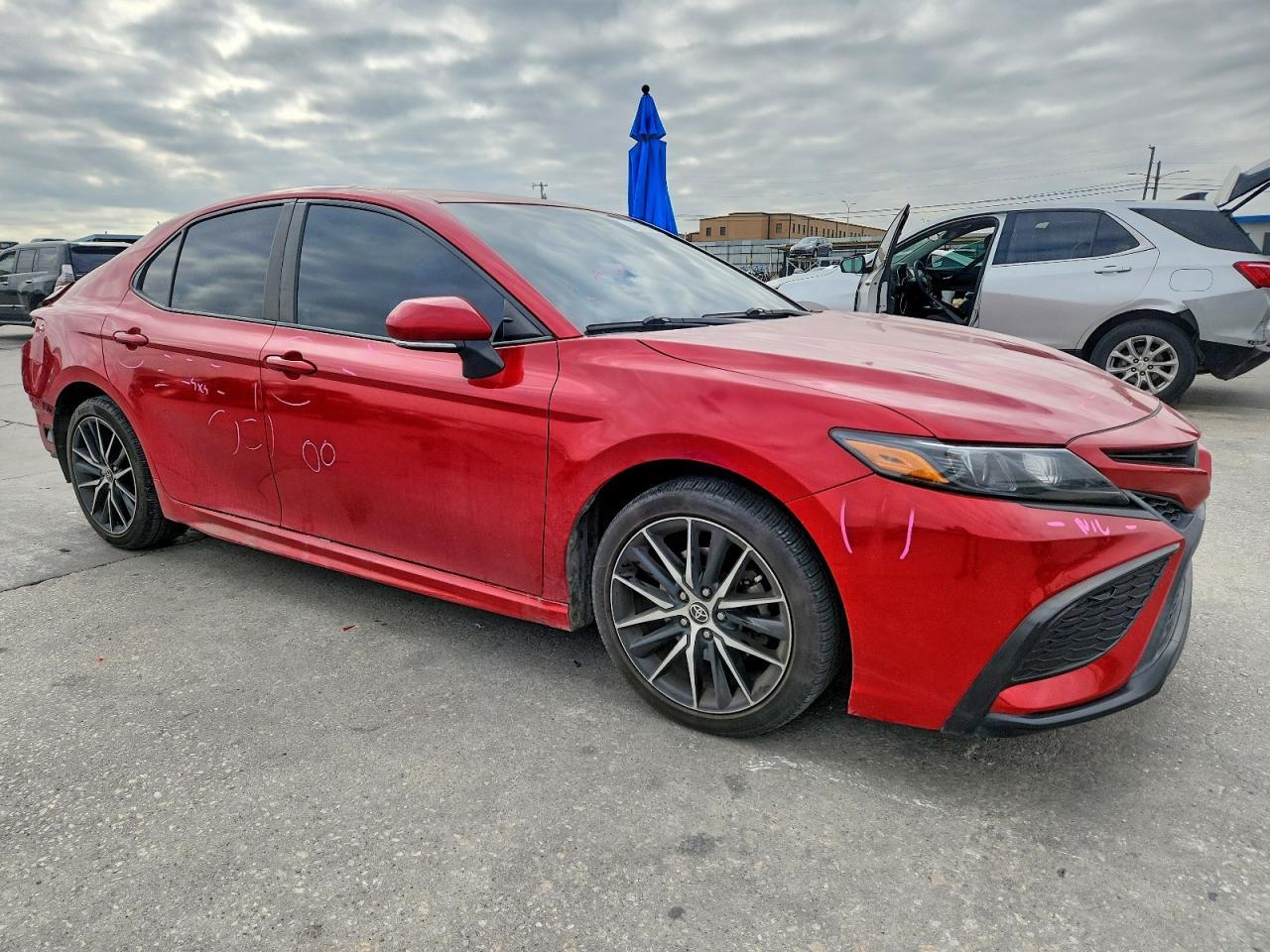 2022 Toyota Camry se
