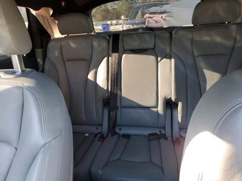 2018 Audi Q7 Premium Plus