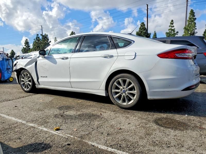 2017 Ford Fusion se Hybrid
