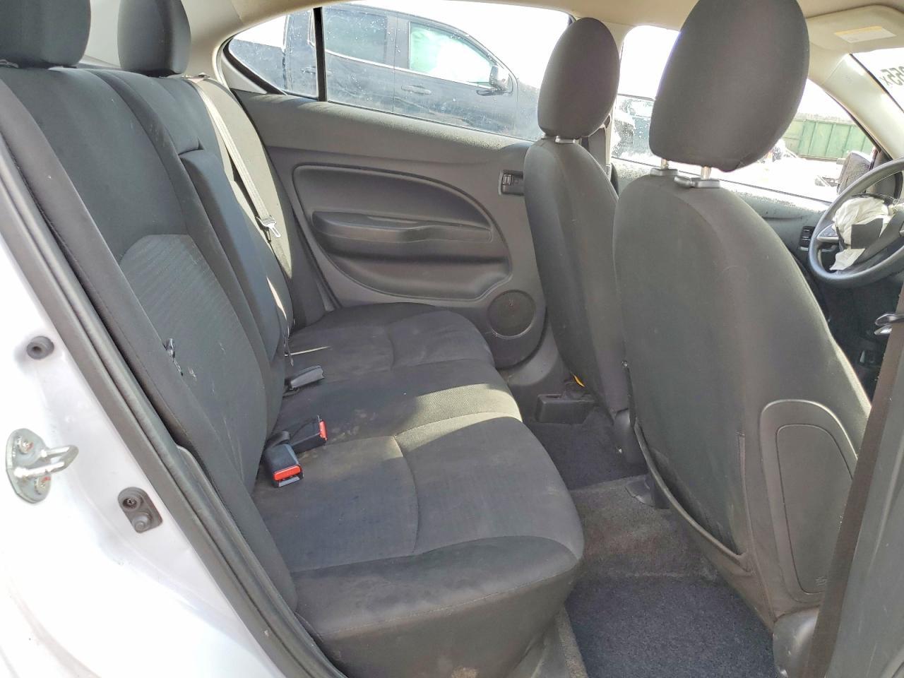 2023 Mitsubishi Mirage G4 es