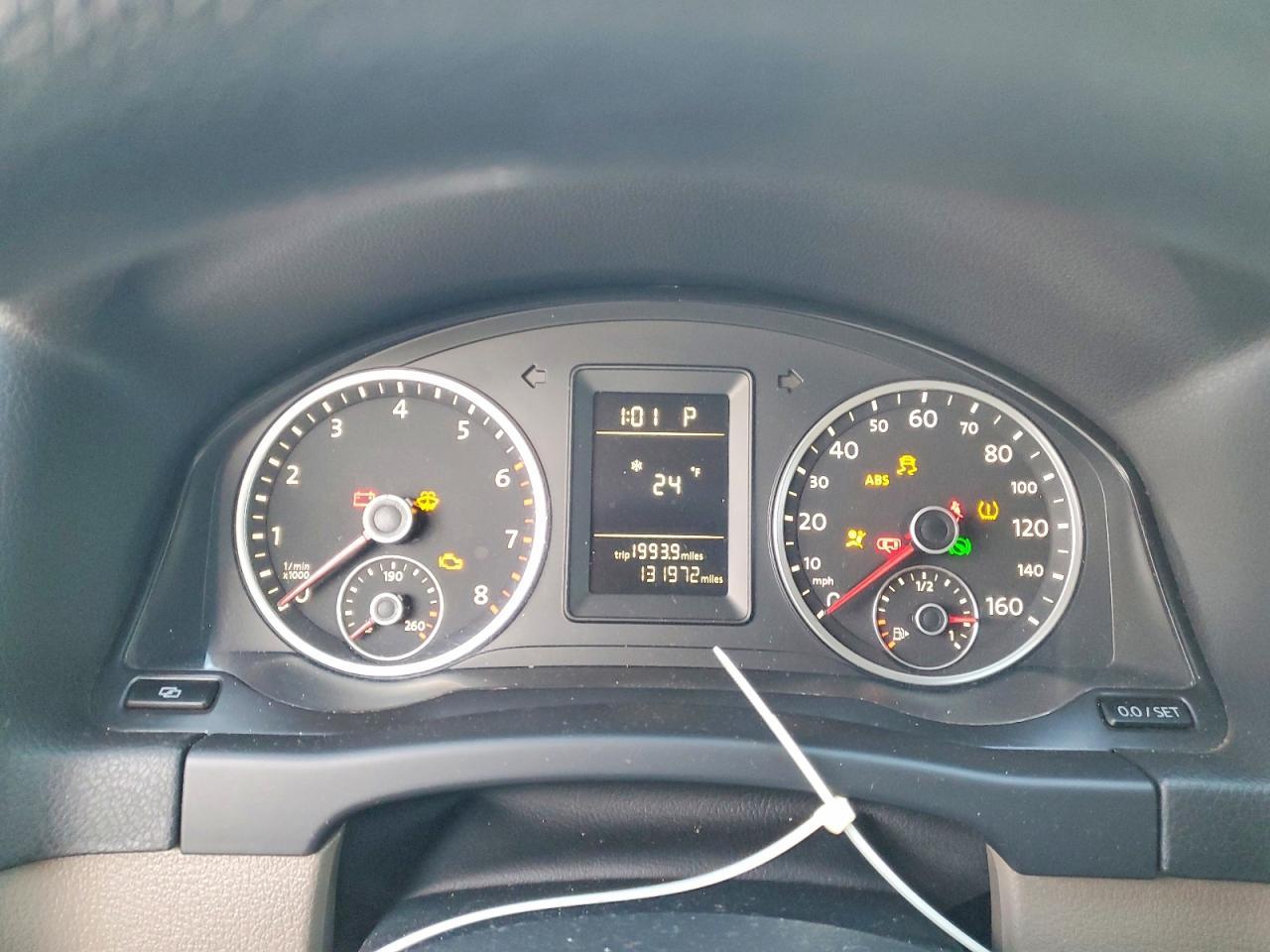 2010 Volkswagen Tiguan se