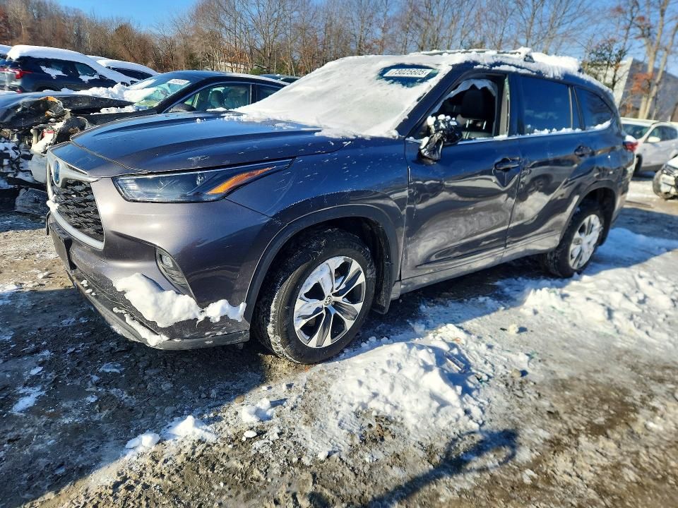 2022 Toyota Highlander Hybrid xle
