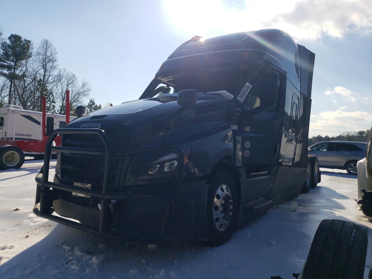2026 Freightliner Cascadia 126 Semi Truck