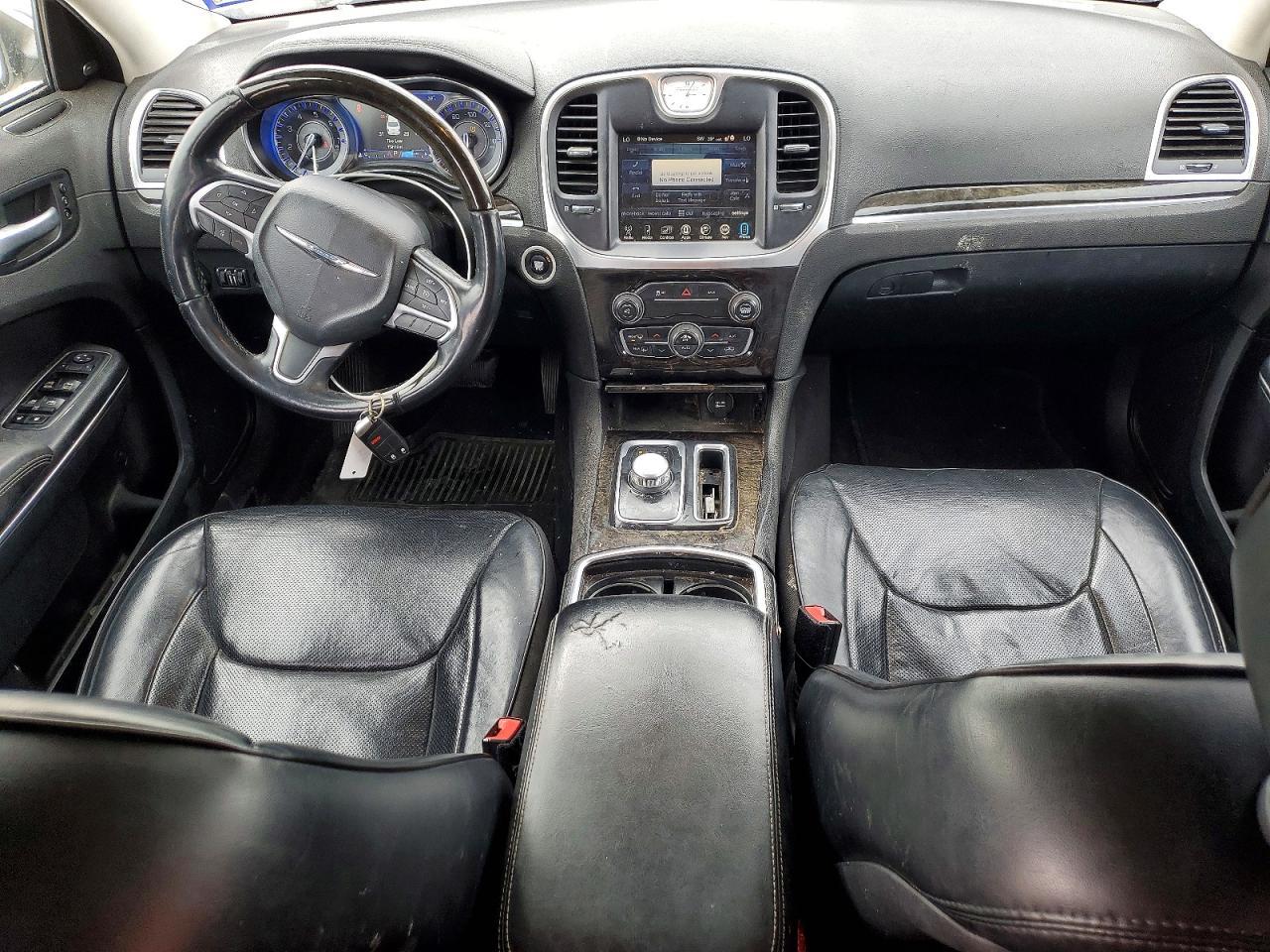 2016 Chrysler 300c