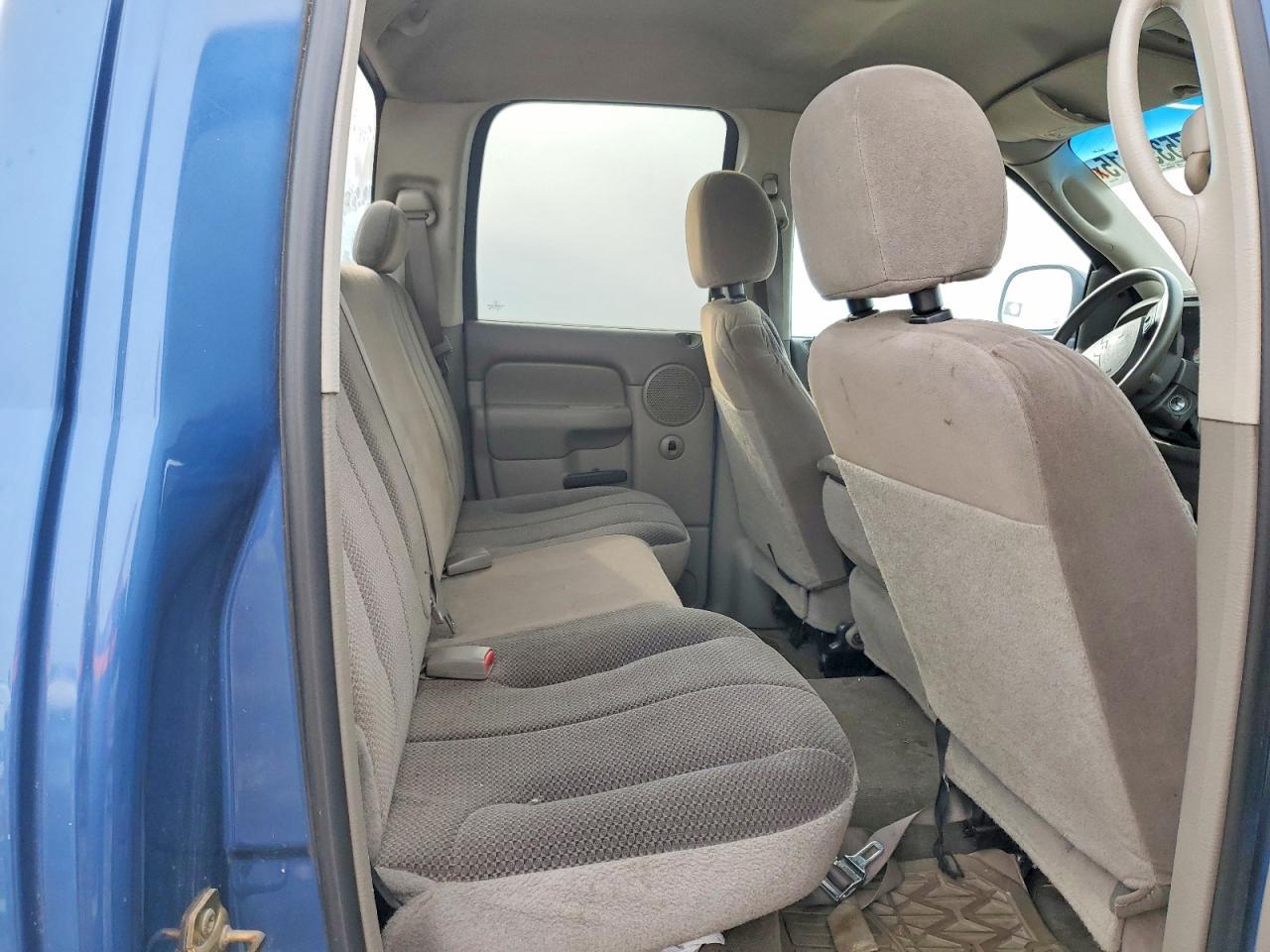 2004 Dodge RAM 1500 ST