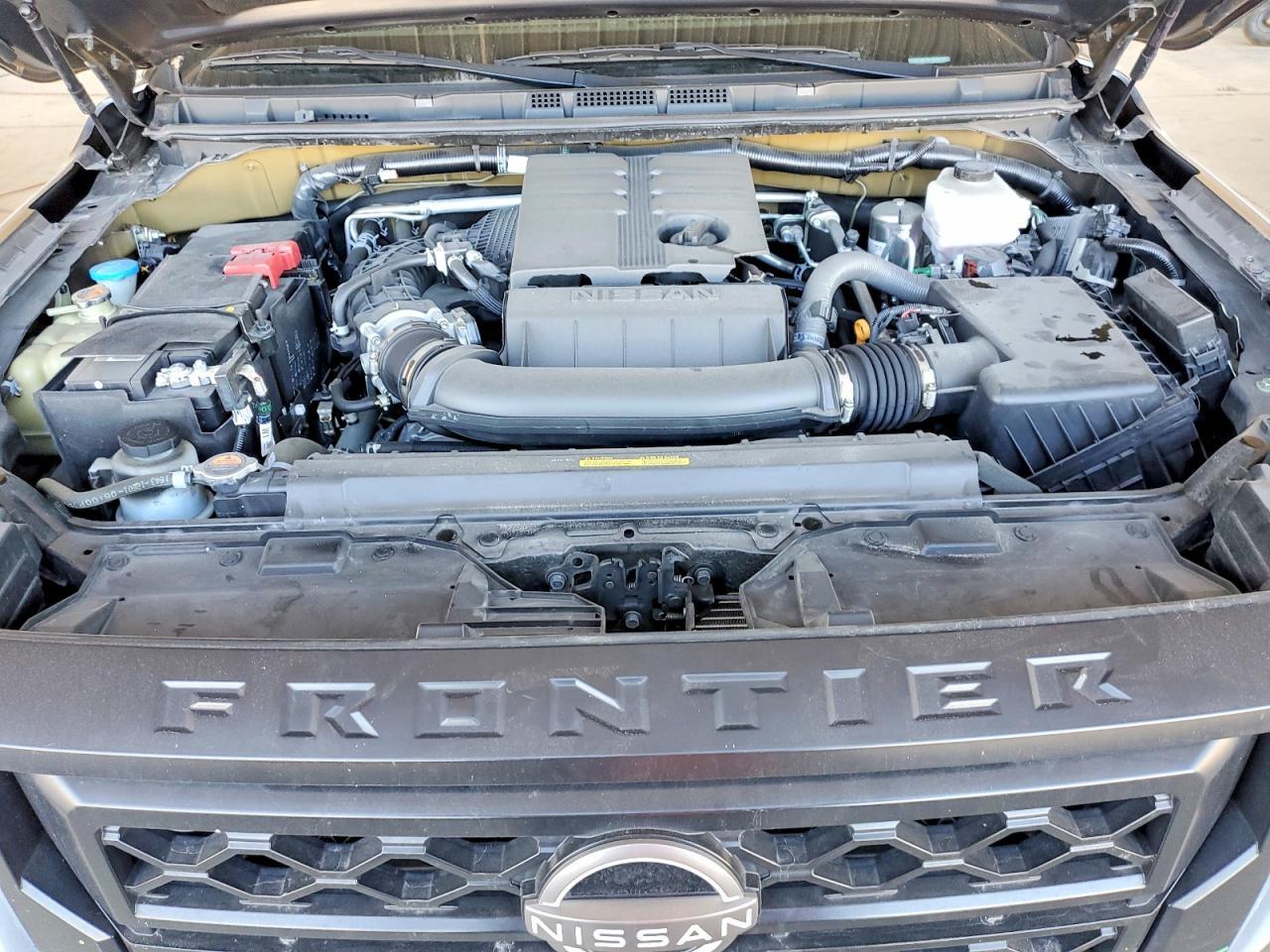 2023 Nissan Frontier S