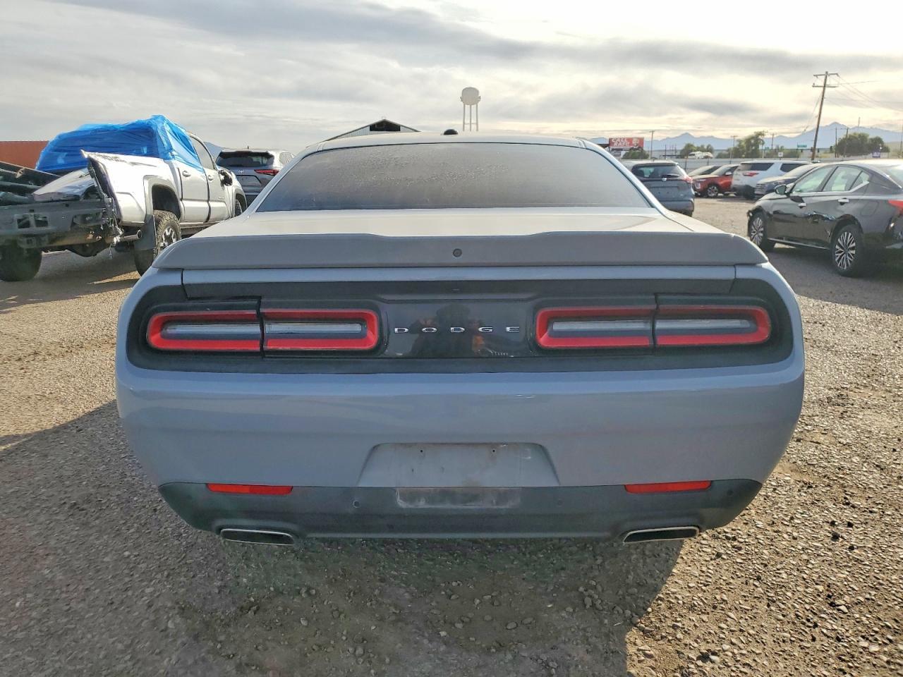 2021 Dodge Challenger sxt