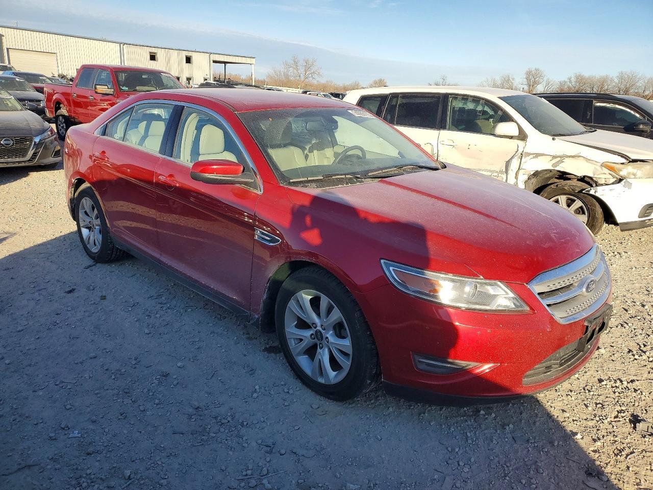 2011 Ford Taurus sel