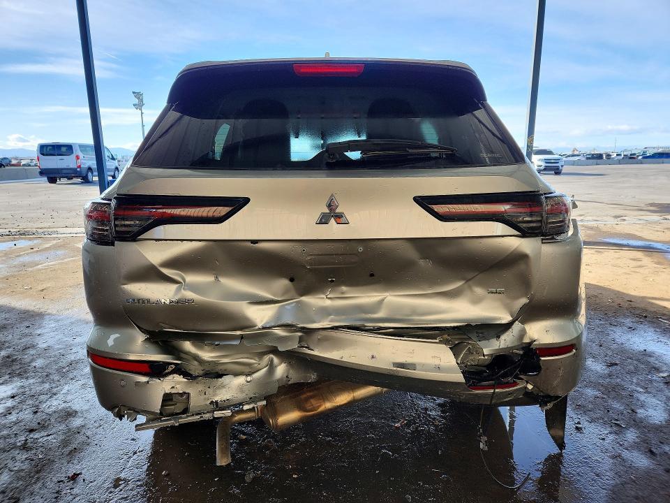 2025 Mitsubishi Outlander se