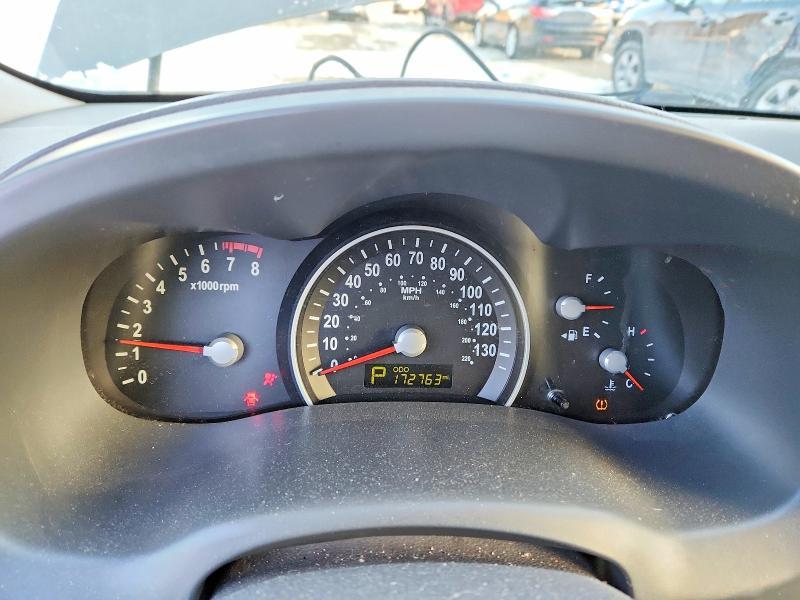 2011 KIA Sedona ex