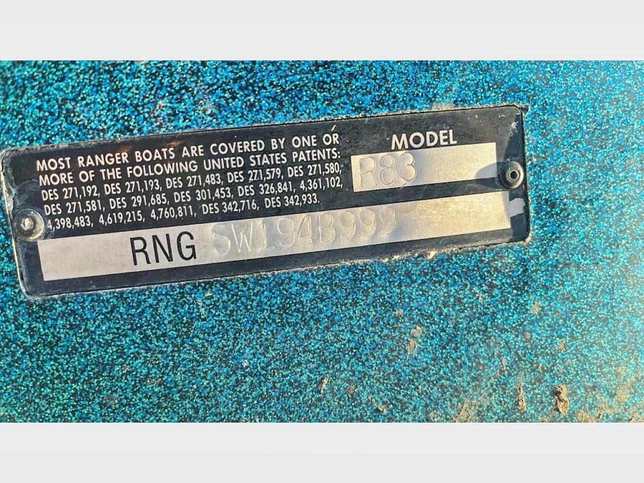 1999 Land Rover 1999 Landau Boat co Boat