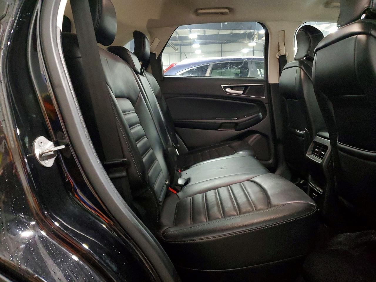 2016 Ford Edge sel
